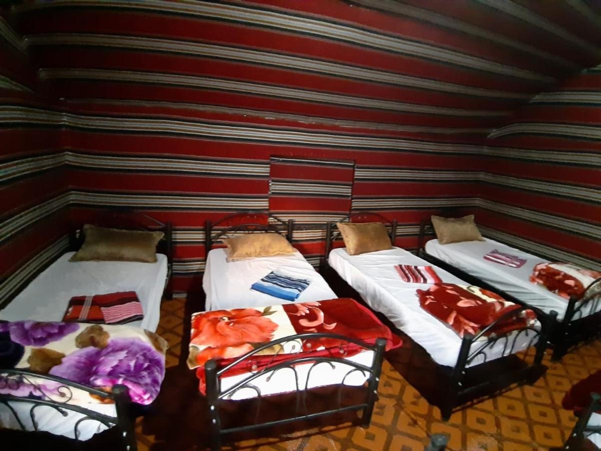 Bedouin Holidays Camp And Jeep Tours Wadi Rum Eksteriør bilde