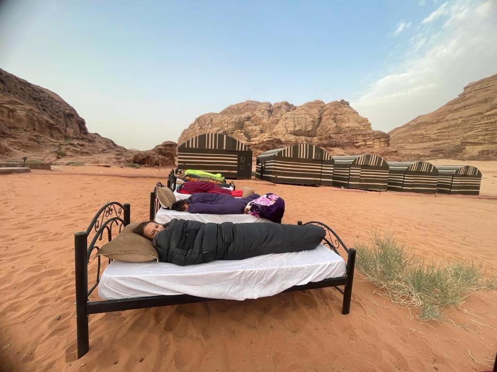 Bedouin Holidays Camp And Jeep Tours Wadi Rum Eksteriør bilde